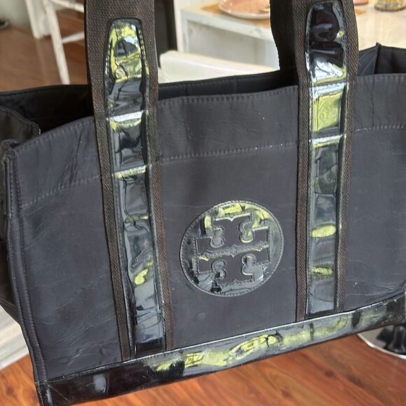 Tory Burch large nylon patent leather tote Miller handbag black - Picture 6 of 8